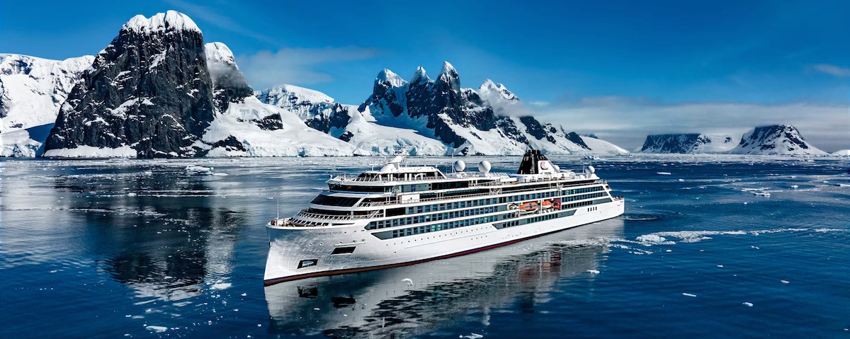 The Expedition Ship, Viking Octavia